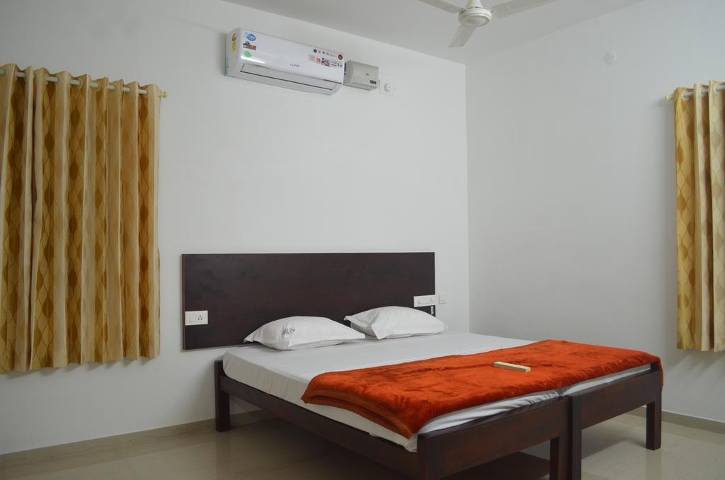 Blackroots Serviced Apartments Coimbatore Exterior foto