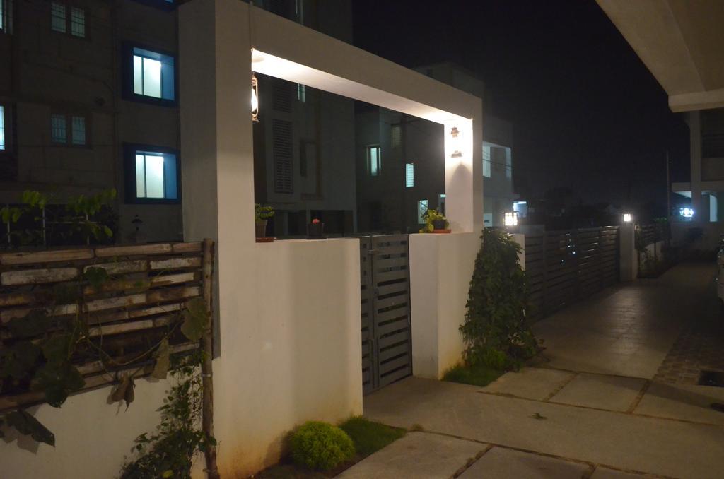 Blackroots Serviced Apartments Coimbatore Exterior foto