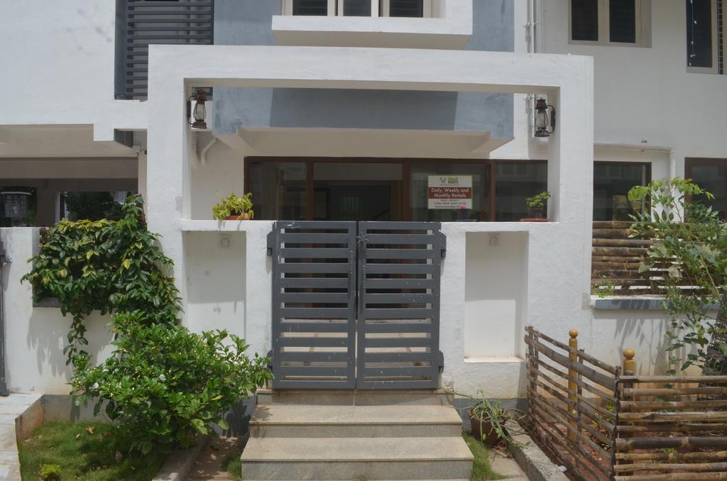 Blackroots Serviced Apartments Coimbatore Exterior foto